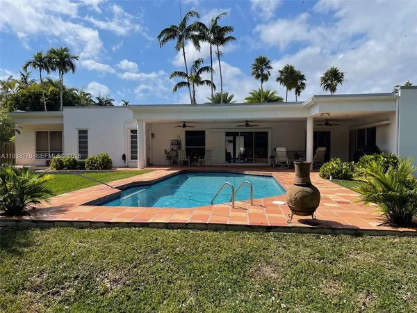 $1,295,000 | 17025 Southwest 80th Court, Palmetto Bay, FL 33157