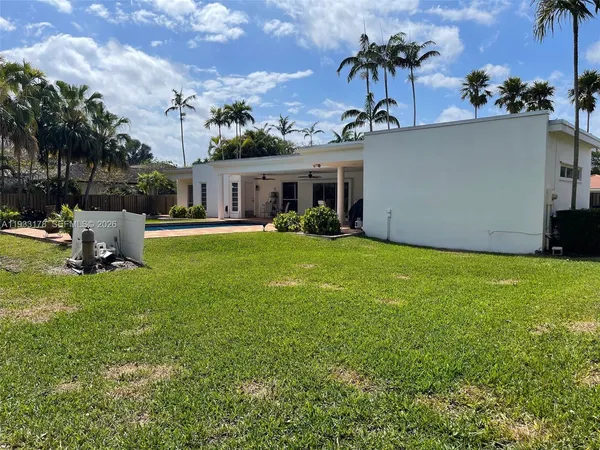 $1,295,000 | 17025 Southwest 80th Court, Palmetto Bay, FL 33157