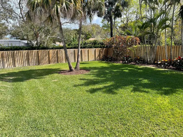 $1,295,000 | 17025 Southwest 80th Court, Palmetto Bay, FL 33157