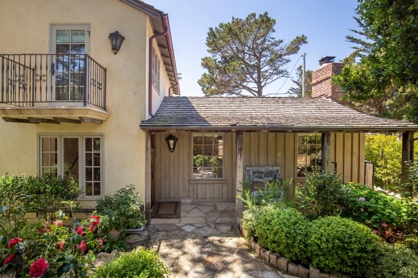 0 Southwest Sw Corner Carmel, CA 93923 - Photo 2 of 30 a view of a house with fountain and plants