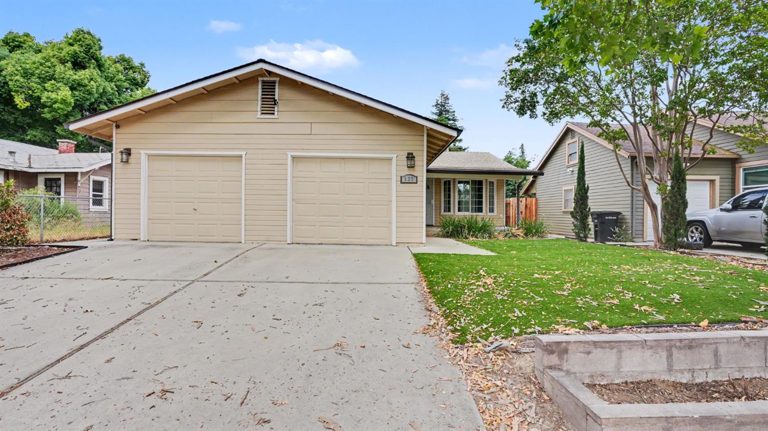 322-324 Bodem Street Modesto, CA 95350 - Photo 4 of 53