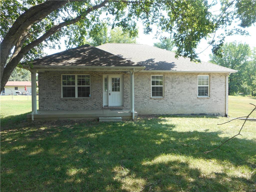 223 Holiday Dam Road Edwardsville, IL 62025 - Photo 7 of 15 Gallery Image 7