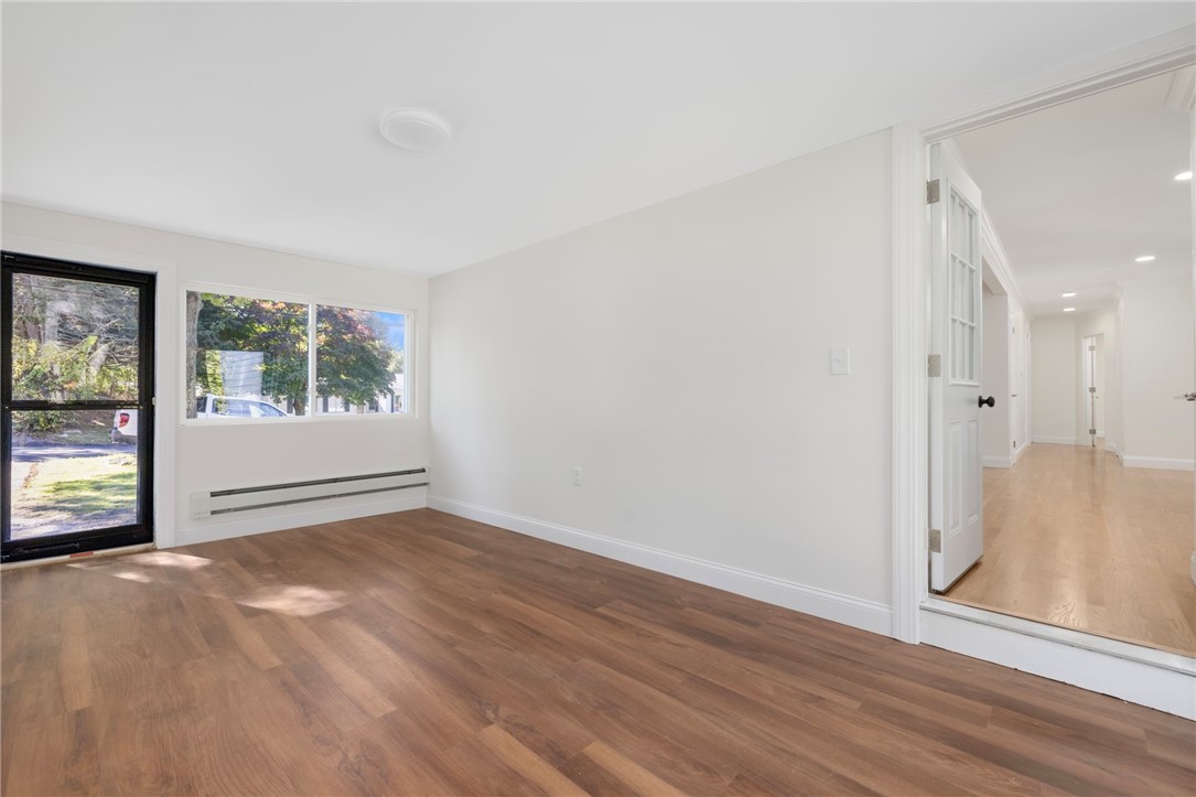 5 Pleasant View Circle Smithfield, RI 02828 - Photo 15 of 35