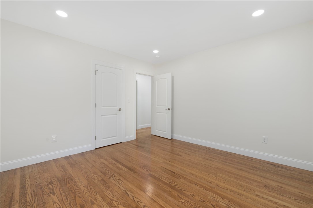 5 Pleasant View Circle Smithfield, RI 02828 - Photo 17 of 35