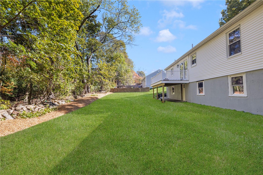 5 Pleasant View Circle Smithfield, RI 02828 - Photo 34 of 35