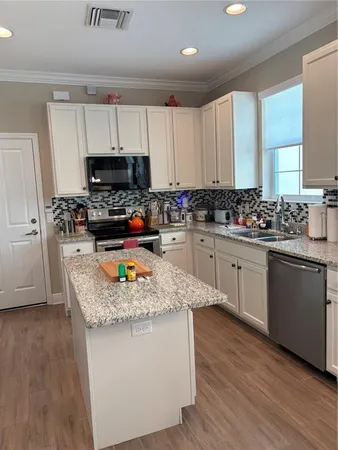 $2,800 | 103 Cutlass Way, Oldsmar, FL 34677