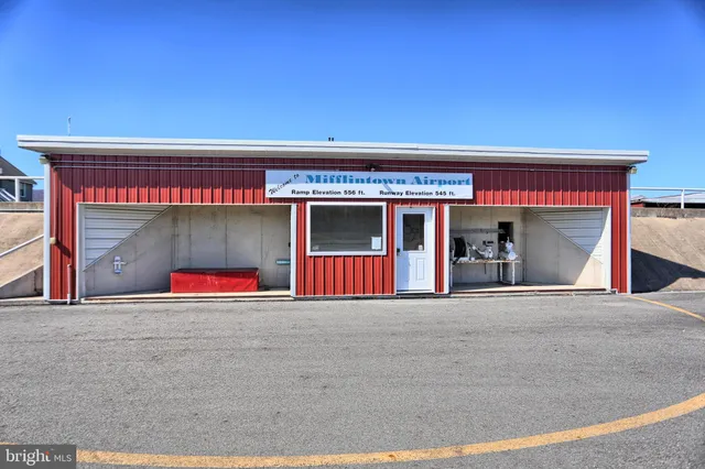 $3,995,000 | 656 Airport Drive, Mifflintown, PA 17059