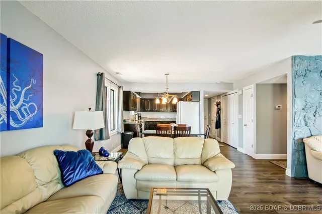 $314,900 | 889 Malibu Road, Unit 63, Osage Beach, MO 65065