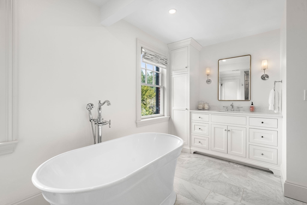 3 Cleveland Road Brookline, MA 02445 - Photo 13 of 23