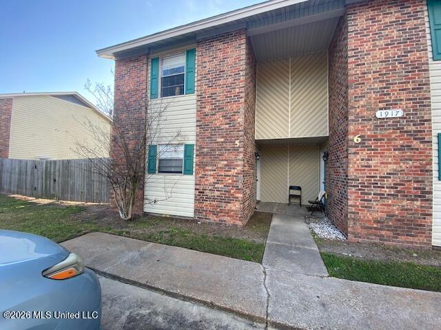 1917 Arizona Street, Unit 5 Pascagoula, MS 39581 - Photo 1 of 11 front