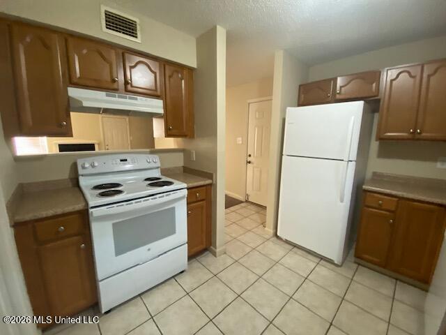 1917 Arizona Street, Unit 5 Pascagoula, MS 39581 - Photo 5 of 11 IMG_2119