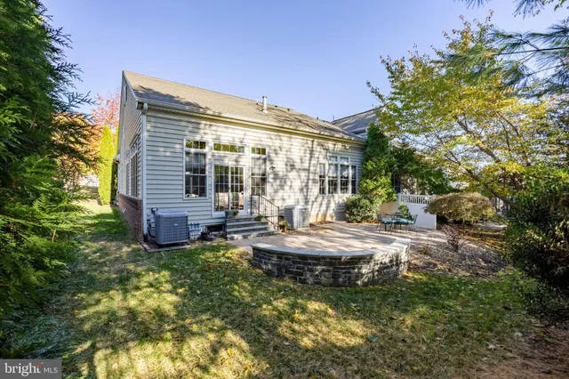 $680,000 | 820 Hidden Bluff Circle, Catonsville, MD 21228