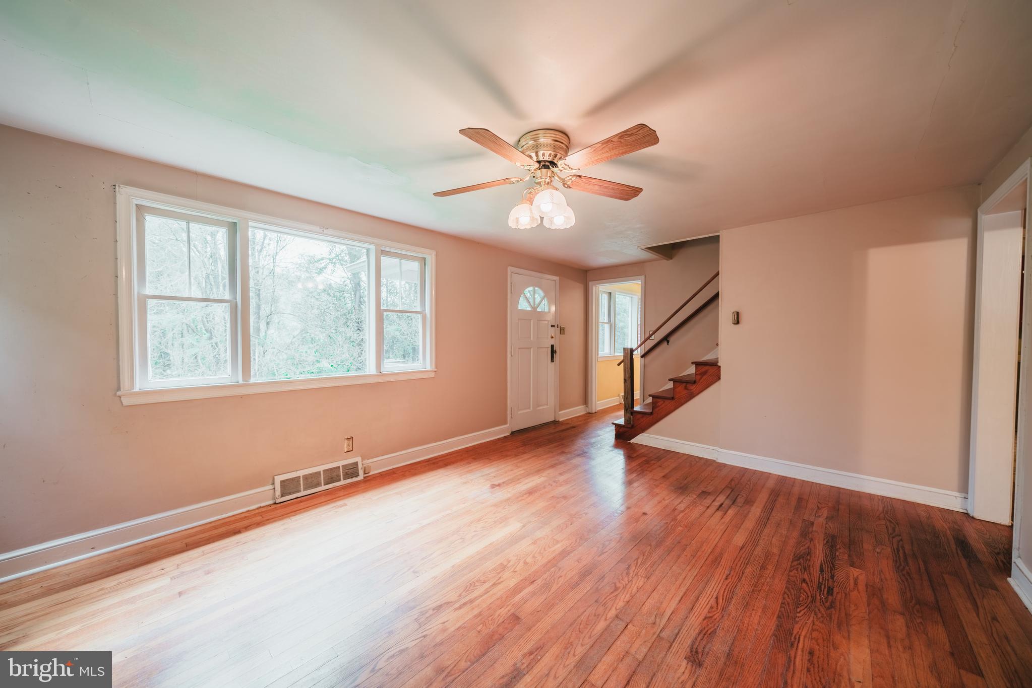 4141 Remount Road Front Royal, VA 22630 - Photo 18 of 37 Family room