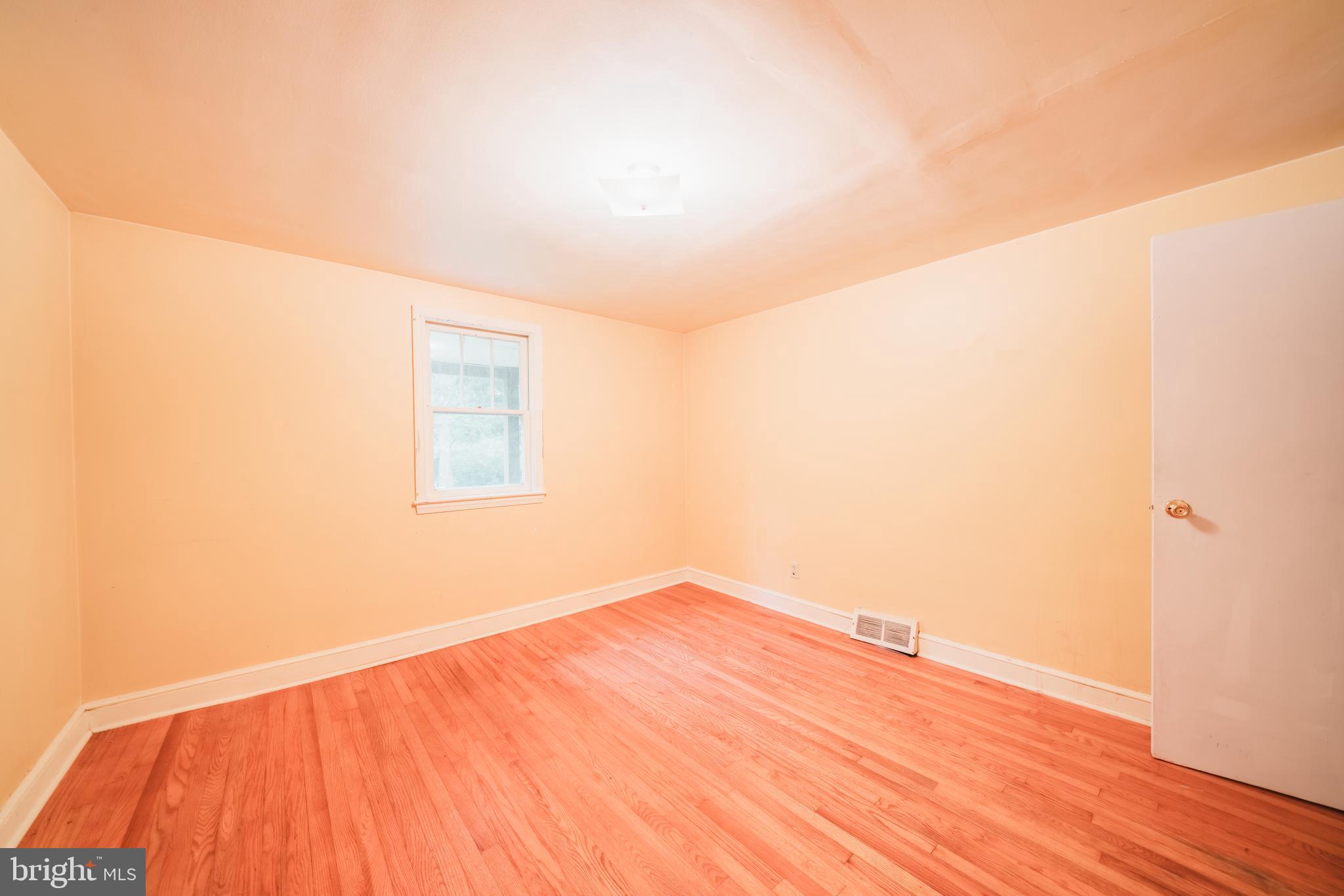 4141 Remount Road Front Royal, VA 22630 - Photo 20 of 37 Bedroom or office or exercise room