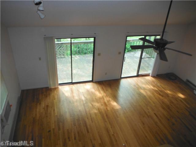 2483 Riverside Drive Lexington, NC 27292 - Photo 9 of 11 Den/Family/Great Room.