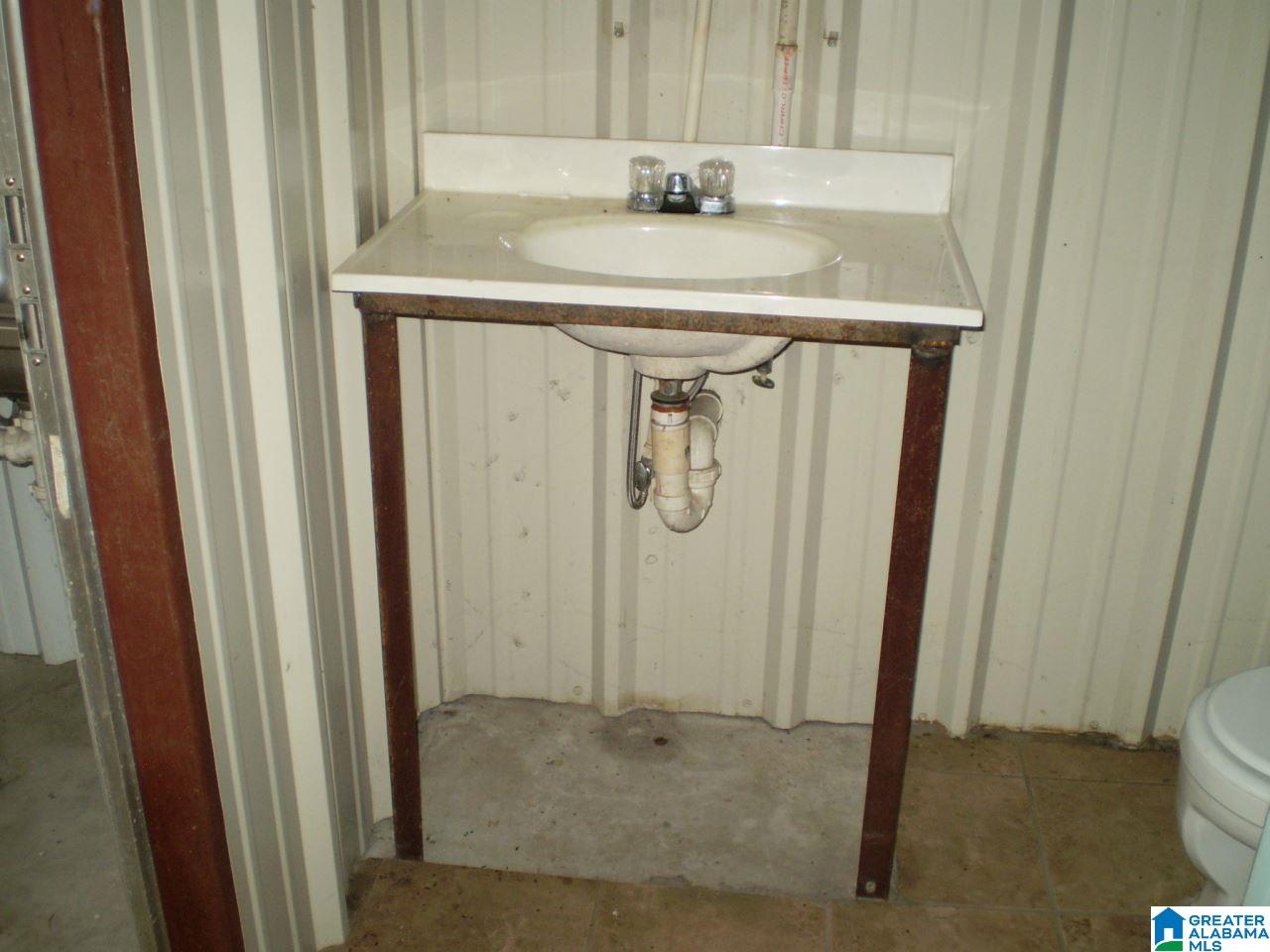 172 Waldrop Road, Unit 9 Ashville, AL 35953 - Photo 13 of 36