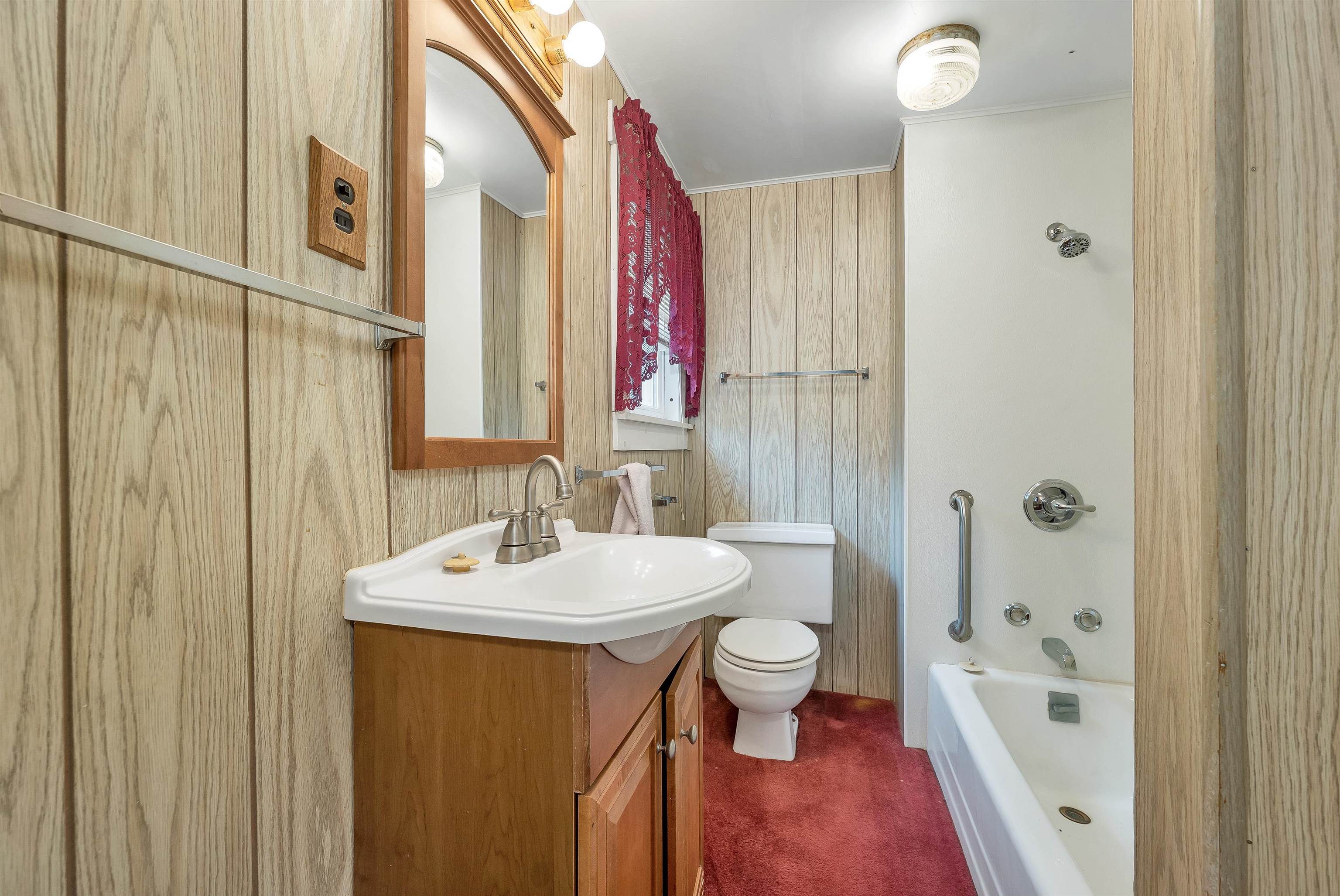 88 High Street Warren, NH 03279 - Photo 26 of 47