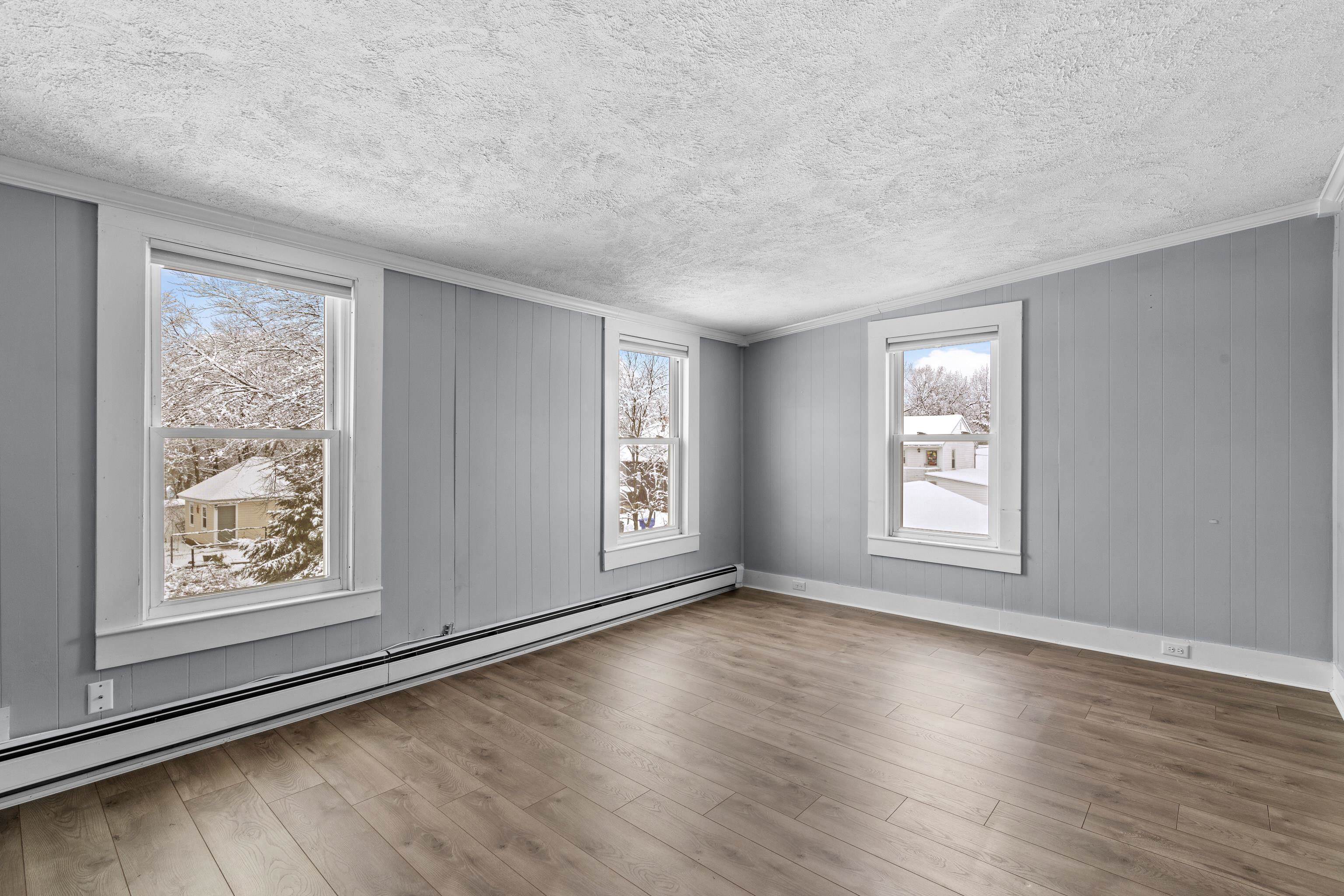 106 Bismark Street Manchester, NH 03102 - Photo 21 of 40