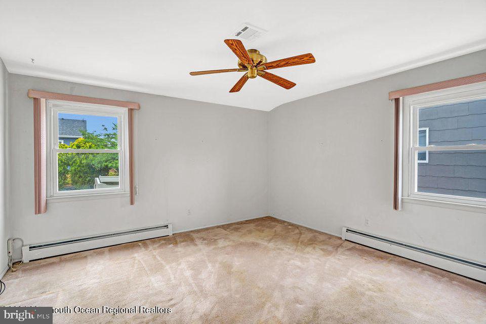 8 Garrett Road Toms River, NJ 08757 - Photo 22 of 38 Gallery Image 22