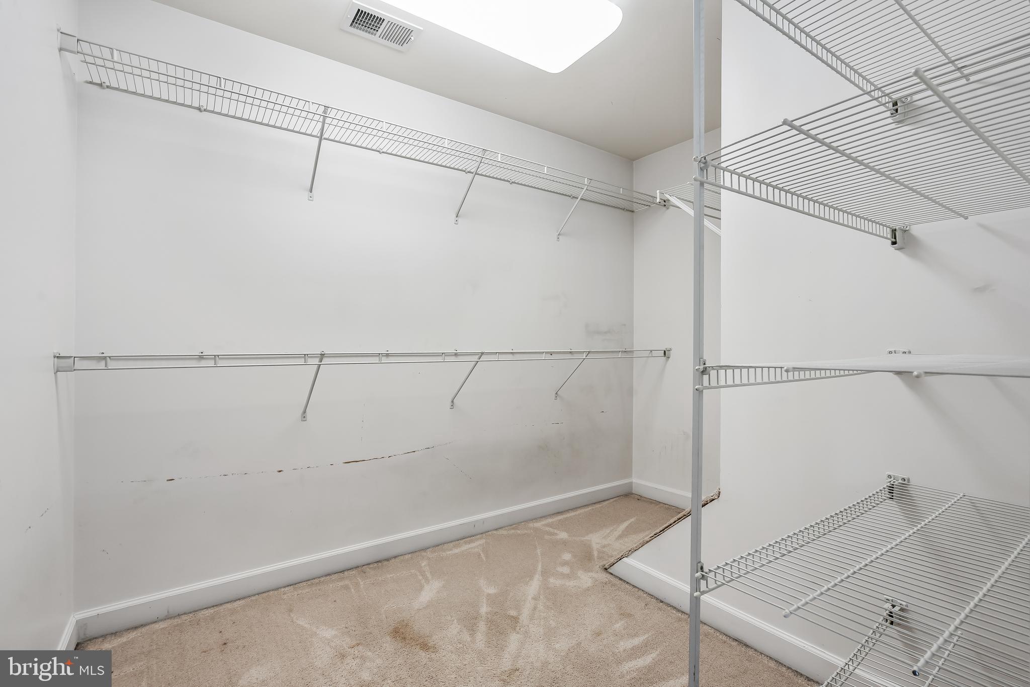 13600 Salk Street, Unit 131 Herndon, VA 20171 - Photo 23 of 34 a view of a small space