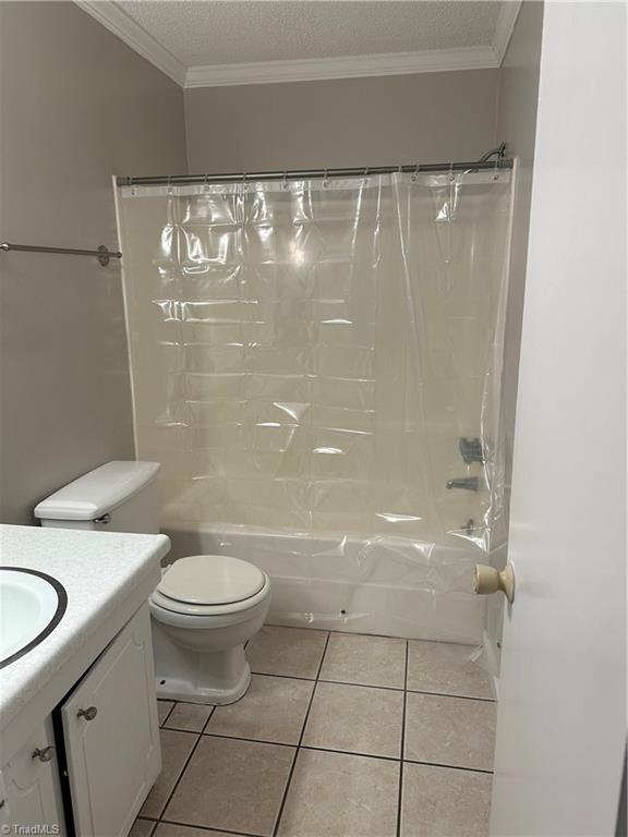 2240 Sunderland Road Winston-Salem, NC 27103 - Photo 6 of 9