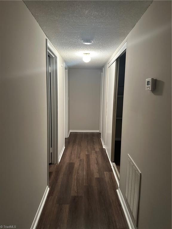 2240 Sunderland Road Winston-Salem, NC 27103 - Photo 8 of 9