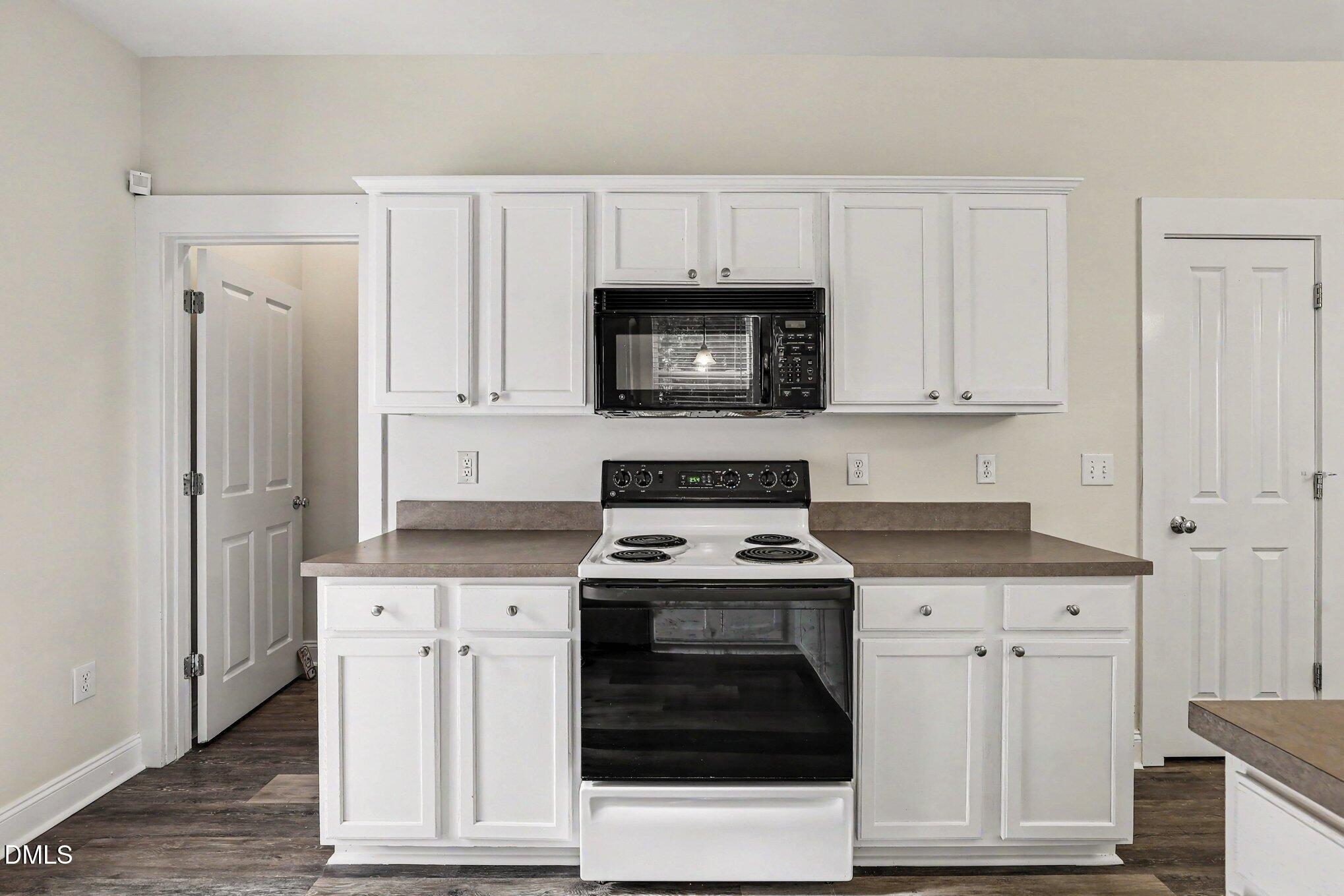 10908 Connally Lane Raleigh, NC 27614 - Photo 13 of 33