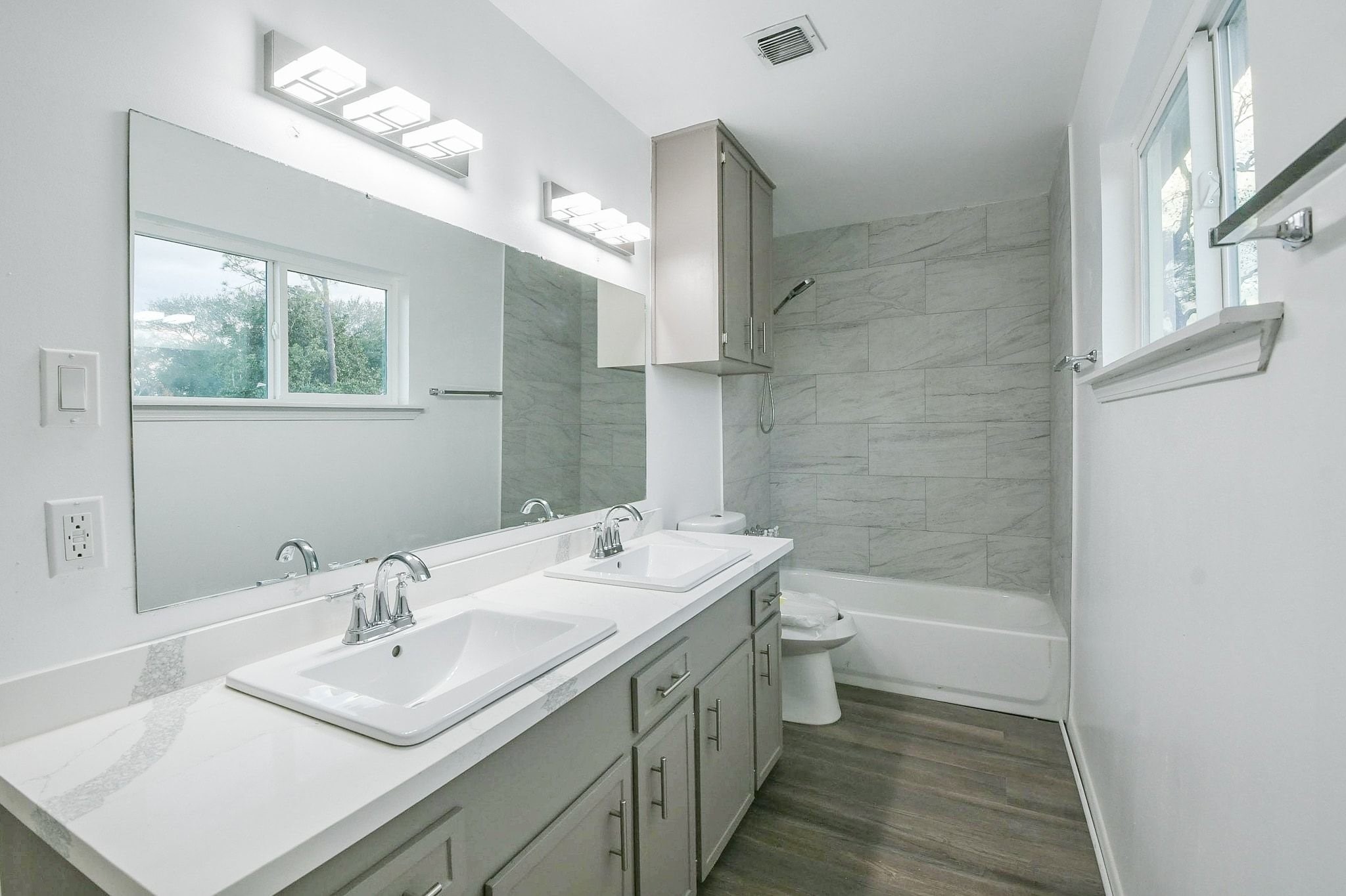 9111 Rentur Drive Houston, TX 77031 - Photo 15 of 21