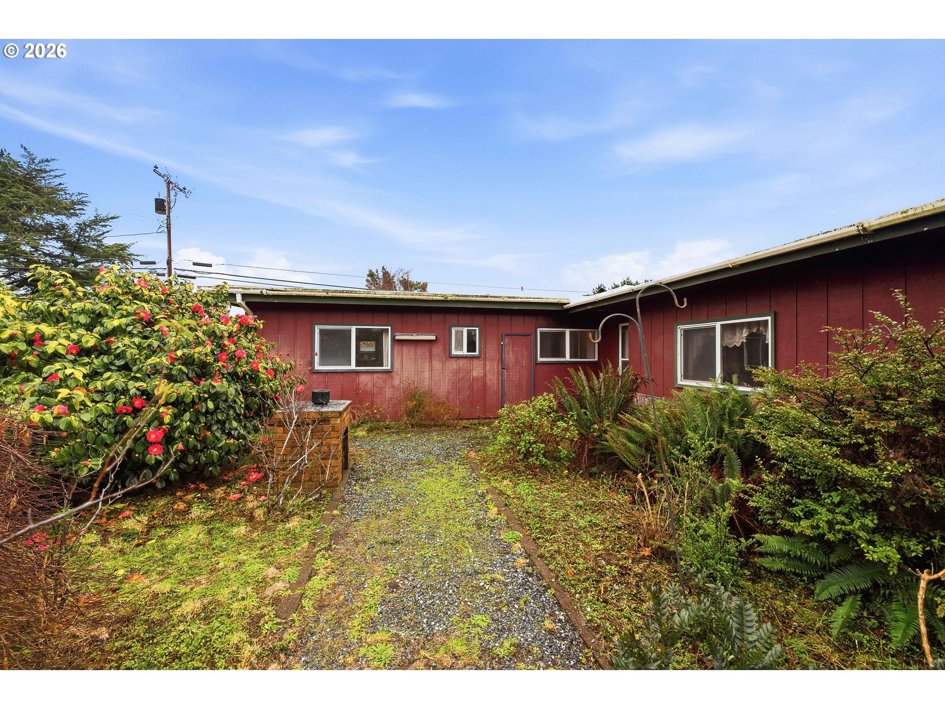 830 Chicago Avenue Southeast Bandon, OR 97411 - Photo 33 of 38