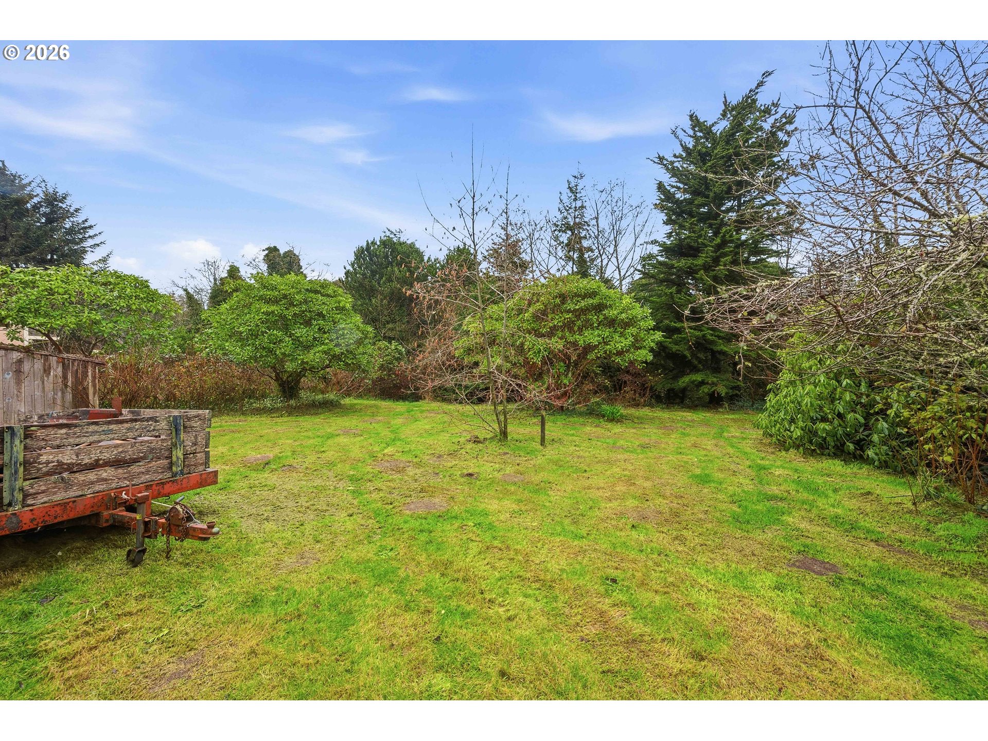 830 Chicago Avenue Southeast Bandon, OR 97411 - Photo 35 of 38
