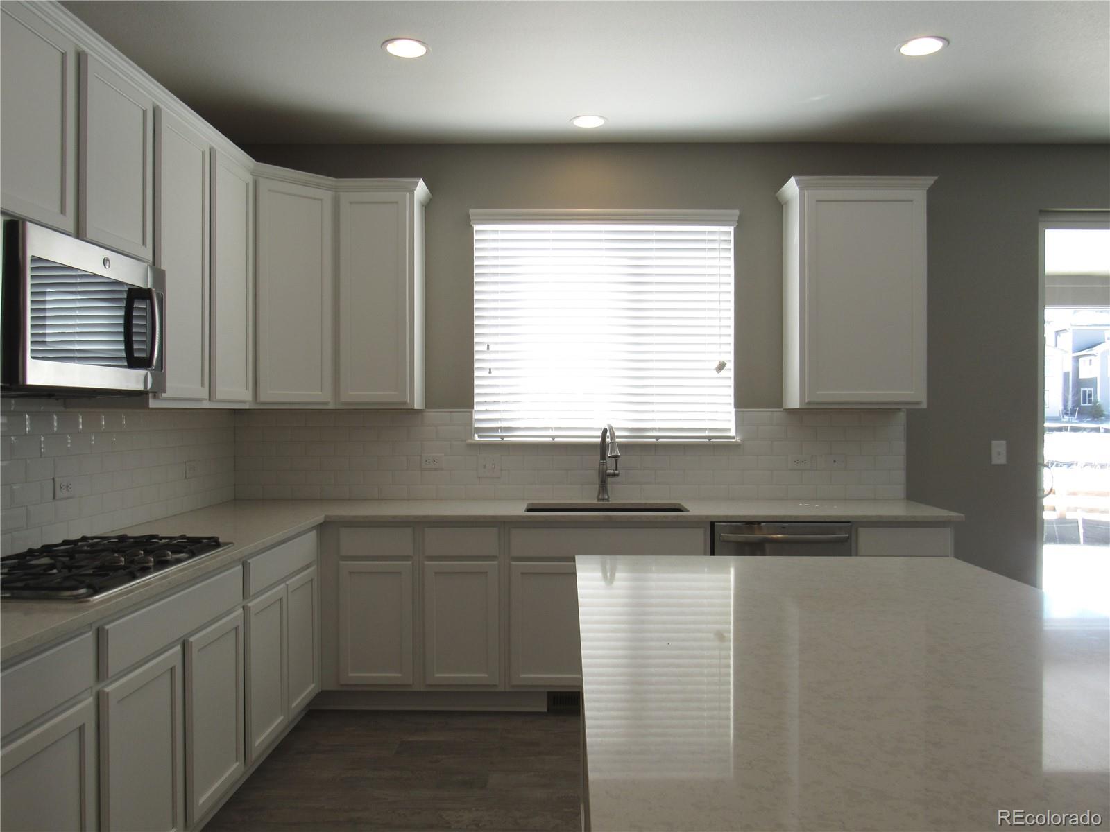 11203 Ledges Road Parker, CO 80134 - Photo 5 of 27 Gallery Image 5