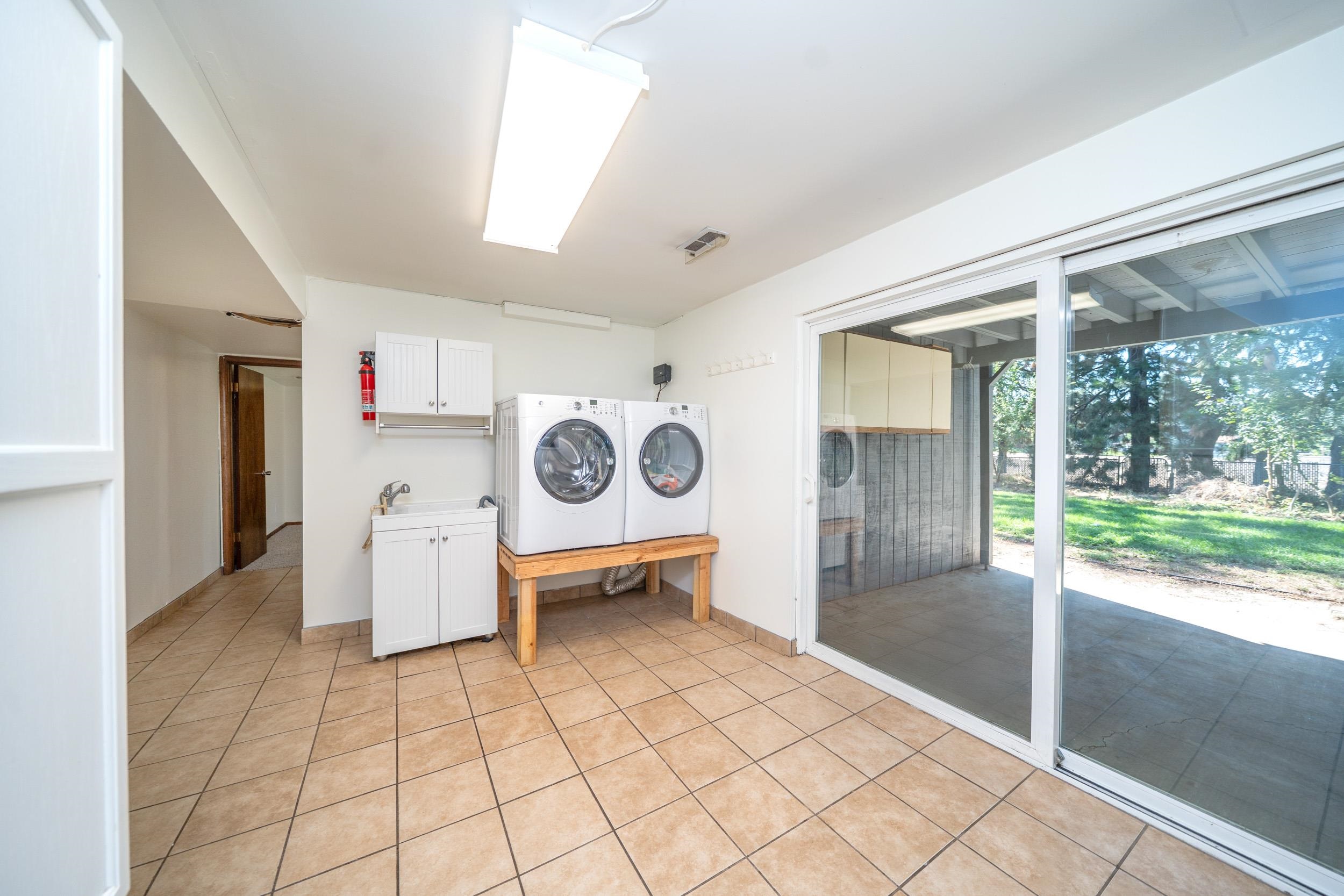 6018 South Stone Street Spokane, WA 99223 - Photo 48 of 50