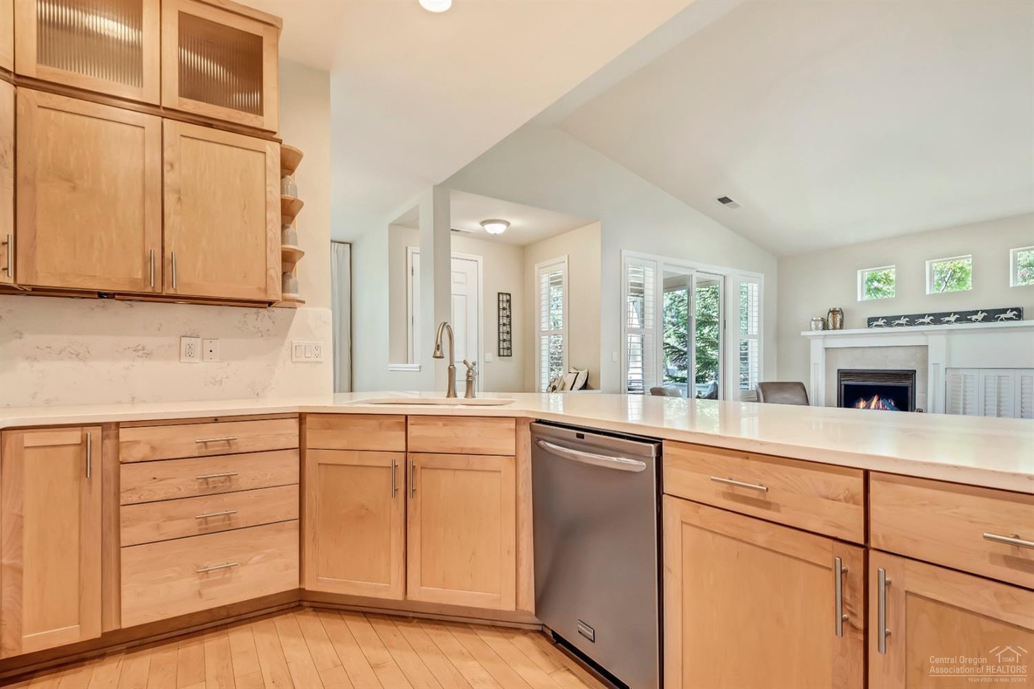 19444 Blue Lake Loop Bend, OR 97702 - Photo 10 of 25 Additional Photo