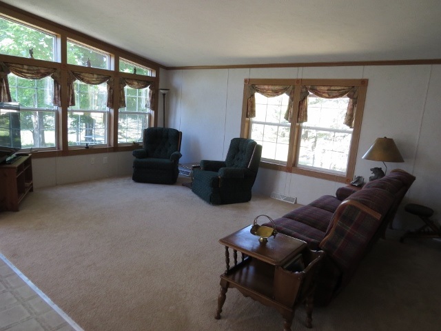 4031 Rushton Road Central Lake, MI 49622 - Photo 14 of 26 1803235-13.JPG
