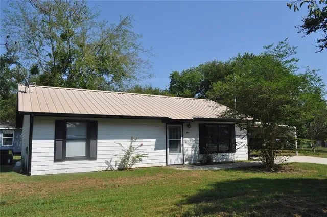 $184,900 | 964 Farm Road 900, Saltillo, TX 75478