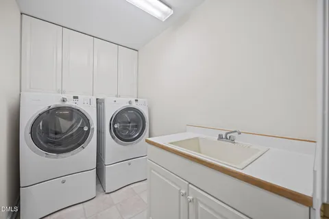 $815,000 | 308 Burgwin Wright Way, Cary, NC 27519