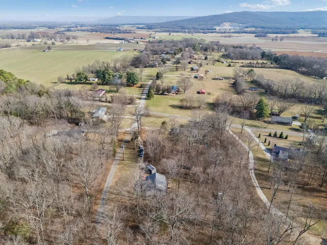 $289,900 | 435 Penile Drive, Decherd, TN 37324