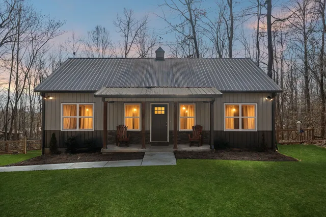 $289,900 | 435 Penile Drive, Decherd, TN 37324