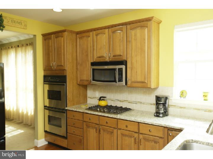 105 Somerfield Road Woolwich Township, NJ 08085 - Photo 8 of 25 Kitchen