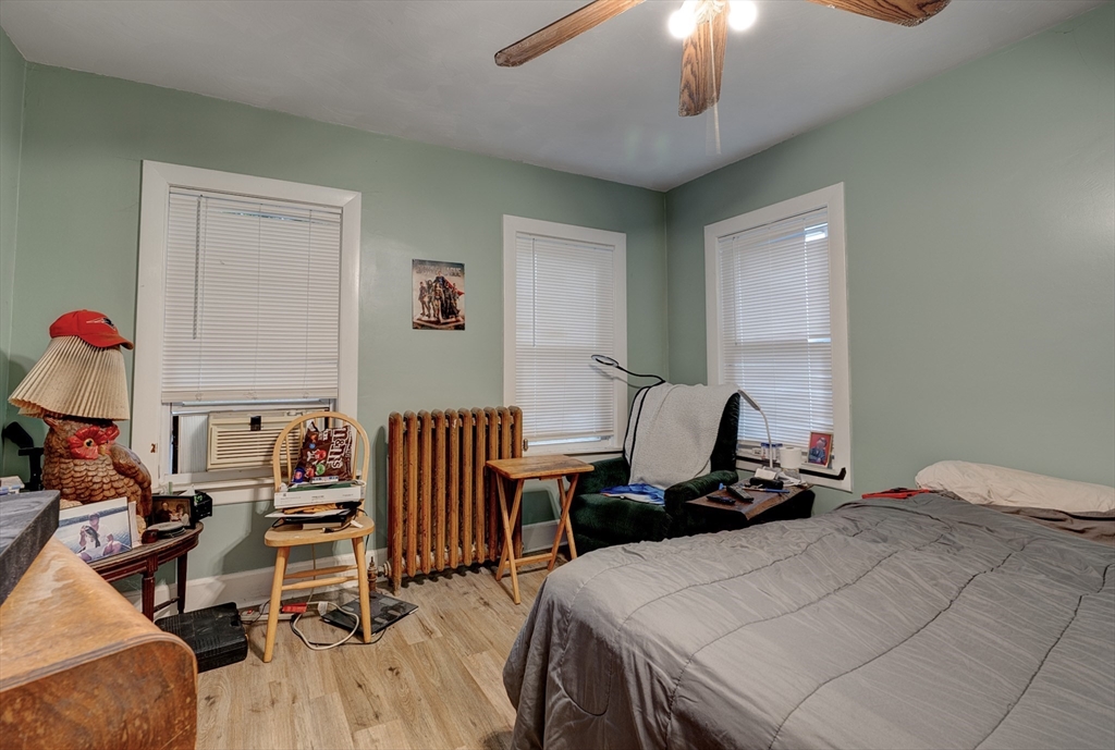 51 View Street Holyoke, MA 01040 - Photo 14 of 27 Gallery Image 14