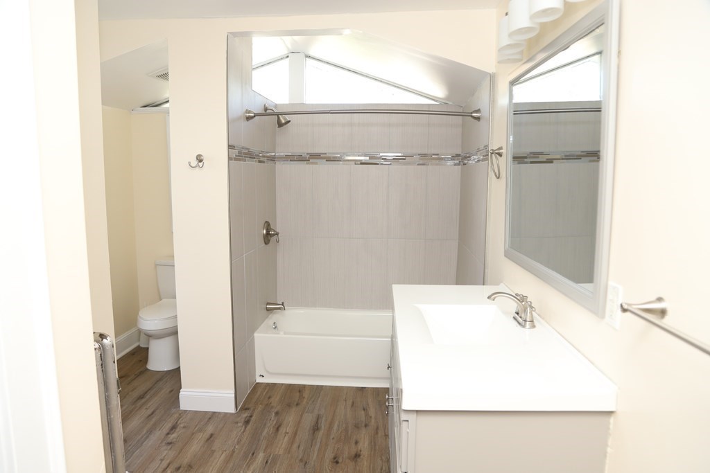 54 Newhall Street Springfield, MA 01109 - Photo 27 of 31 Gallery Image 27