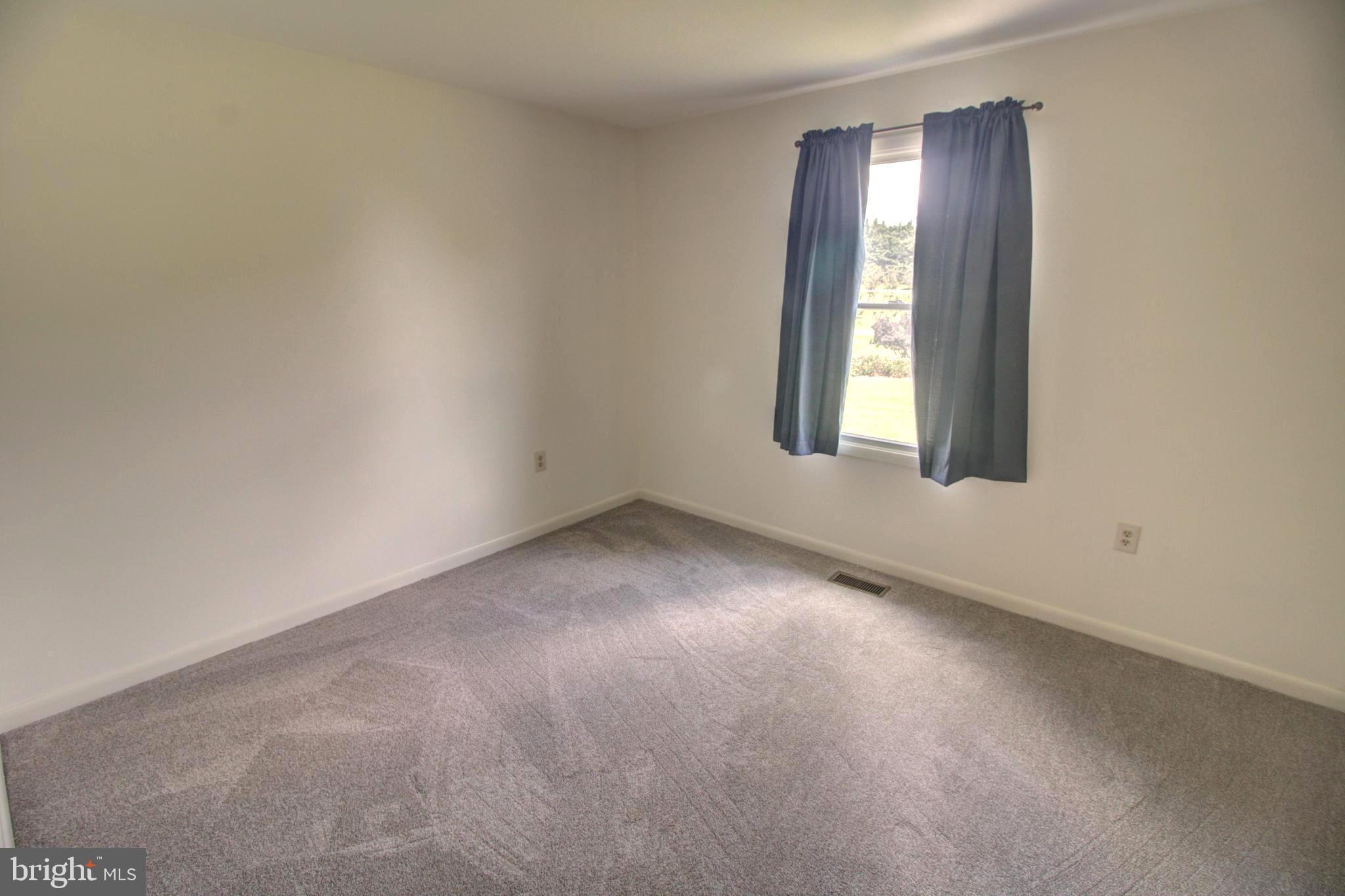16221 Old Frederick Road Mount Airy, MD 21771 - Photo 15 of 48 bedroom #2