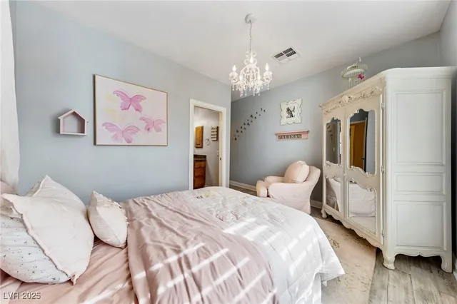 $7,500 | 200 West Desert Rose Drive, Henderson, NV 89015