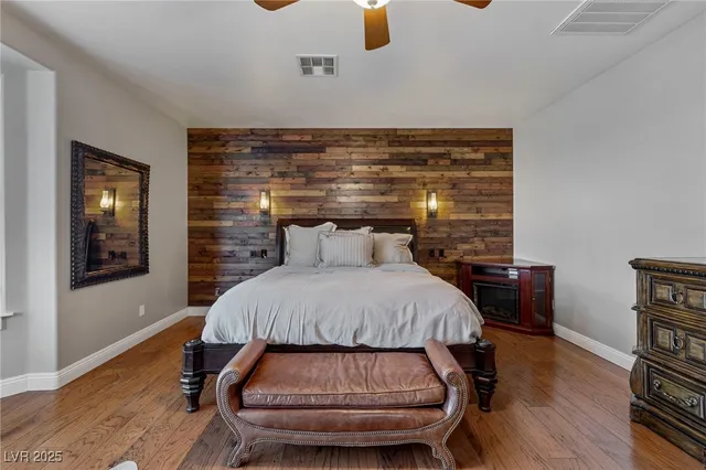 $7,500 | 200 West Desert Rose Drive, Henderson, NV 89015