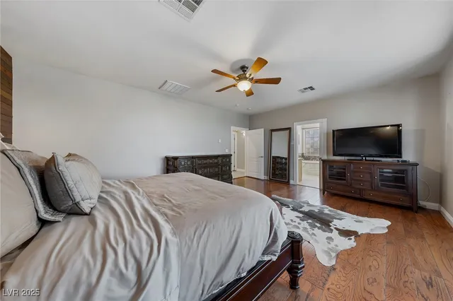 $7,500 | 200 West Desert Rose Drive, Henderson, NV 89015