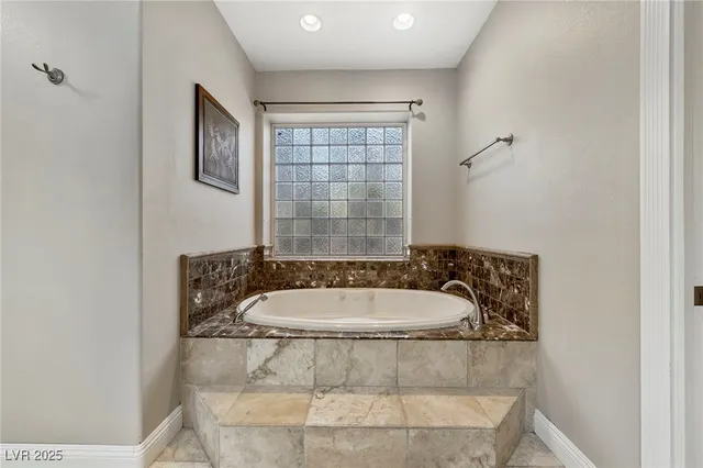 $7,500 | 200 West Desert Rose Drive, Henderson, NV 89015