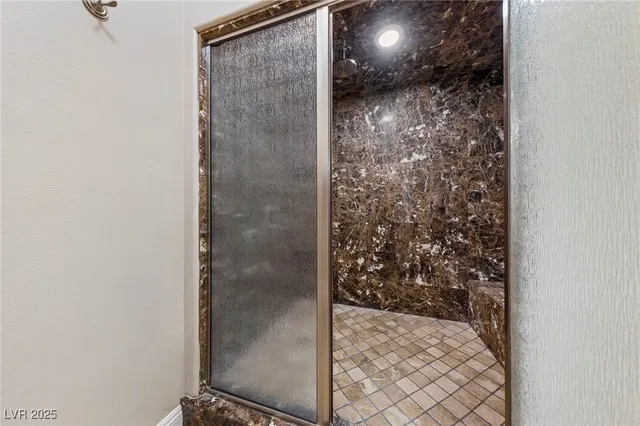 $7,500 | 200 West Desert Rose Drive, Henderson, NV 89015