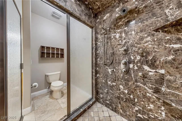 $7,500 | 200 West Desert Rose Drive, Henderson, NV 89015