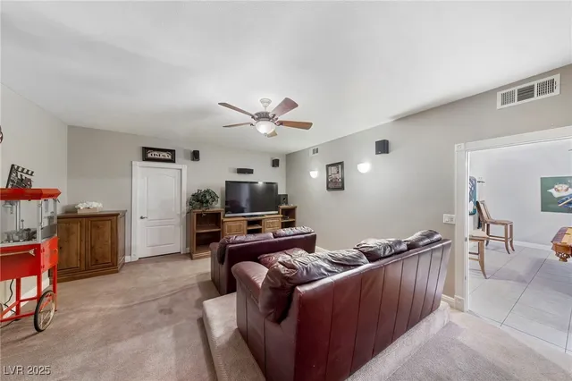 $7,500 | 200 West Desert Rose Drive, Henderson, NV 89015