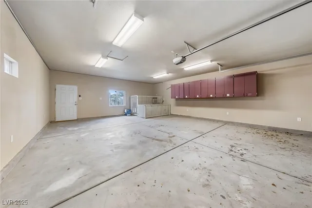 $7,500 | 200 West Desert Rose Drive, Henderson, NV 89015